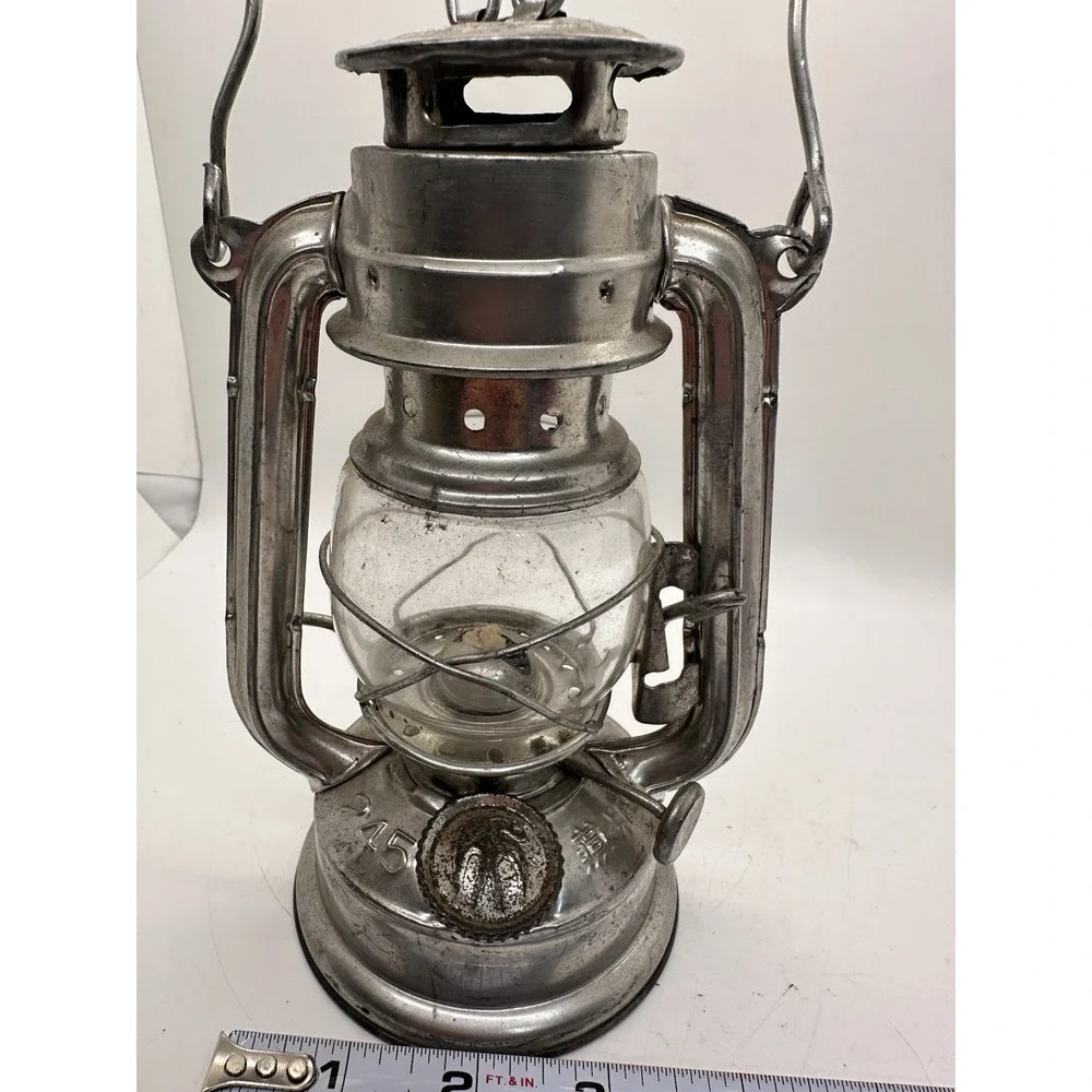 Vintage Swallow‎ Brand Kerosene Lantern Metal Oil Lamp Clear Glass